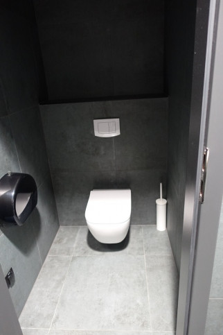 Lokal Wynajem Dołuje 11