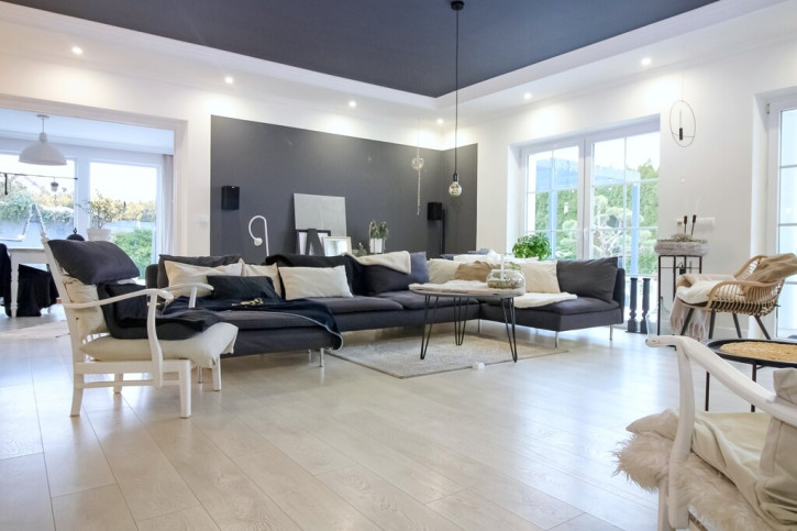 Dom Sprzedaż Święte 4