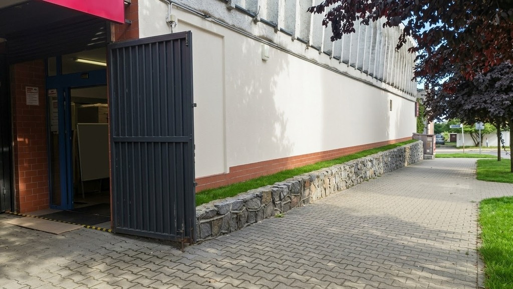Lokal Wynajem Police